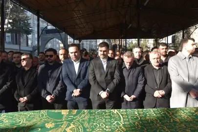 AK Parti Genel Sekreteri İnan'ın babaannesi son yolculuğuna uğurlandı