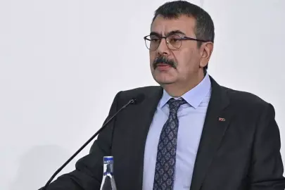 Bakan Tekin: Bildiri yayınlayan 168 kişi için dava açtık
