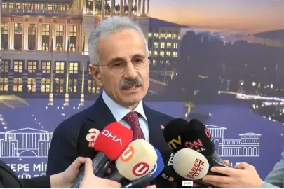 Bakan Uraloğlu, 'Külliye'de Ramazan' etkinlik alanını ziyaret etti