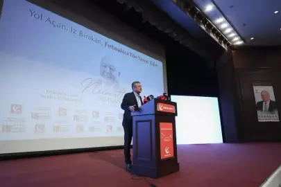 CHP Genel Başkanı Özel, Refah Partisi'nin düzenlediği iftar programında konuştu