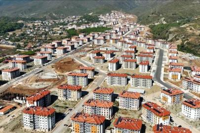 Depremden etkilenen illerin nüfusu arttı