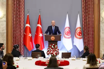 Kurtulmuş: Terör örgütünün silahlarını bırakmasıyla birlikte yeni bir döneme başlıyoruz