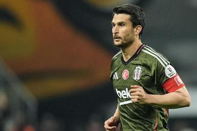 Necip Uysal, ikinci kez baba oldu