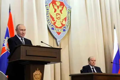 Putin: "Birileri TürkAkım ve Mavi Akım doğalgaz boru hatlarını patlatmaya çalışıyor"