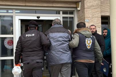 'Sakaraltı Sakarüstü' sanal medya hesabına yönelik ikinci dalga operasyonu: 8 gözaltı