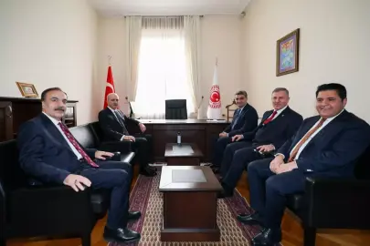 TBMM Başkanı Kurtulmuş'tan AK Parti ve Yeni Yol'a ziyaret