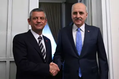 TBMM Başkanı Numan Kurtulmuş'tan CHP lideri Özgür Özel'e "Terörsüz Türkiye" ziyareti