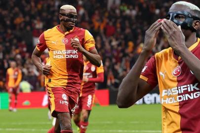 Victor Osimhen, ikramı geri çevirmedi! Galatasaray'ın yıldızı, Juventus'tan sonra Alanyaspor'u da boş geçmedi...
