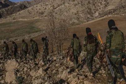 ABD basını: İranlı Kürt milisler İran'ın kuzeybatısında kara saldırısı başlattı