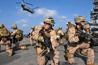 ABD'den Hürmüz Boğazı hamlesi! 4500 deniz piyadesi bölgeye sevk edildi
