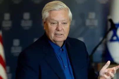 ABD'li Senatör Graham'dan İran sözleri: Rejim devrildiğinde büyük paralar kazanacağız