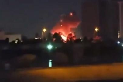 ABD'nin Bağdat Büyükelçiliği yerleşkesi çevresinde kamikaze İHA ile düzenlenen saldırı sonrası yangın çıktı