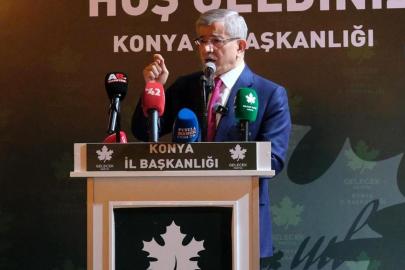 Ahmet Davutoğlu: "Bugün Netanyahu-Trump ikilisi karşısında dimdik ayaktayız deme günüdür"
