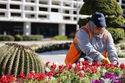 Antalya Büyükşehir'de 3 bin kadın personel