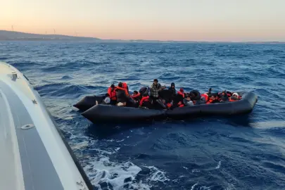 Antalya Demre açıklarında facia! Kaçan bottan düşen 14 düzensiz göçmen öldü