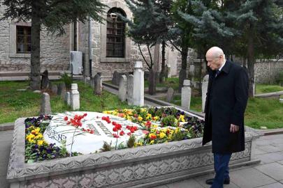 Bahçeli'den merhum Muhsin Yazıcıoğlu'nun kabrine ziyaret