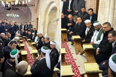 Bakan Çiftçi, Şırnak'ta tarihi Kırmızı Medrese'yi ziyaret etti