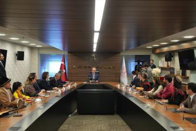 Bakan Ersoy, TÜRKSOY heyeti ile nevruzda bir araya geldi Açıklaması