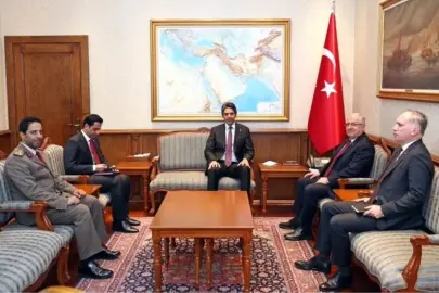 Bakan Güler, Katar Ankara Büyükelçisi Al-Henzab'ı kabul etti
