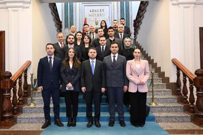 Bakan Gürlek, yargı muhabirleriyle bayramlaştı