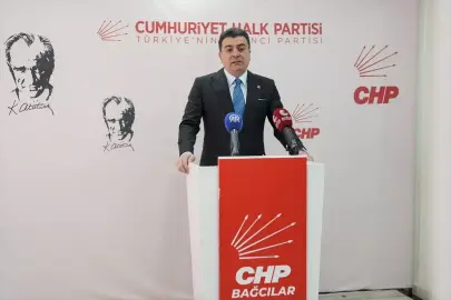 CHP Sözcüsü Zeynel Emre İstanbul'da basın toplantısı düzenledi Açıklaması