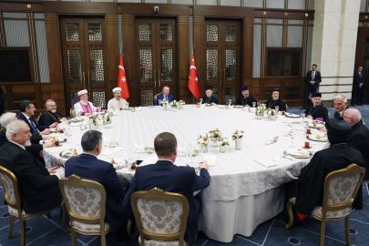 Cumhurbaşkanı Erdoğan, Dini Azınlık Temsilcileriyle İftarda Buluştu