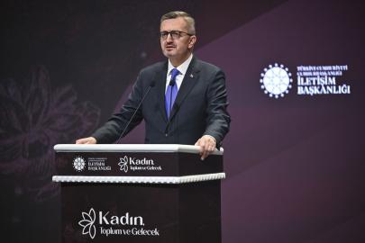 Cumhurbaşkanlığı İletişim Başkanı Duran, Kadın, Toplum ve Gelecek Paneli'nde konuştu Açıklaması