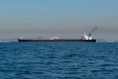 Devrim Muhafızları dediklerini yaptı! Tehdit sonrası peş peşe vurdular