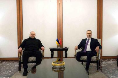 Dışişleri Bakanı Hakan Fidan, Ukrayna Milli Güvenlik ve Savunma Konseyi Sekreteri Rüstem Umerov ile Ankara'da bir araya geldi.