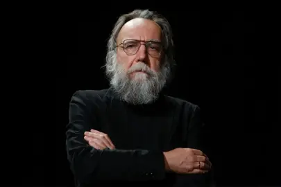 Dugin: İran baskıyı sürdürebilirse birkaç gün içinde zafer kazanacak