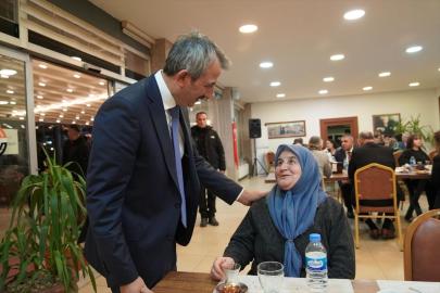 Edirne Valisi Sezer, jandarma personeli ve şehit aileleriyle iftarda buluştu