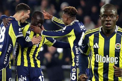 Fenerbahçe'nin yıldızı N'Golo Kante siftah yaptı! Şık golle sahne aldı