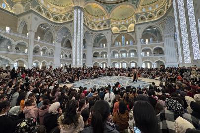 Gaziantep’te çocuklar camide buluştu