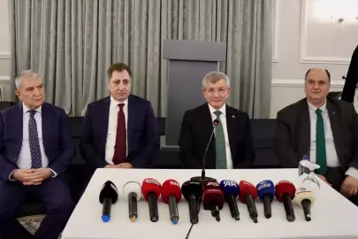 Gelecek Partisi Genel Başkanı Davutoğlu, Bursa'da iftar programında konuştu Açıklaması