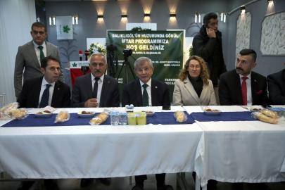 Gelecek Partisi Genel Başkanı Davutoğlu, Şanlıurfa'da iftar programında konuştu Açıklaması