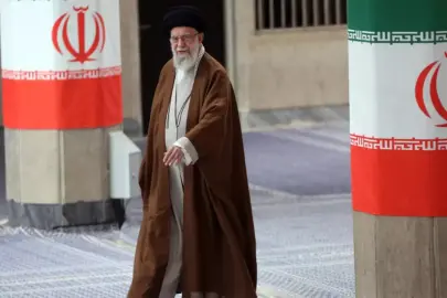 Hamaney ve İran yönetimine yönelik aylar süren istihbarat takibinin ayrıntıları ortaya çıktı