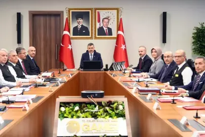 İçişleri Bakanlığı'nda sınır güvenliği toplantısı: Teyakkuz halindeyiz, İran'la ilgili gelişmeleri anbean takip ediyoruz