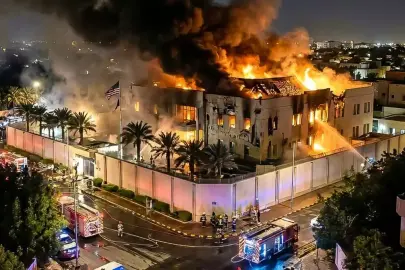 İran, Arabistan'ın kalbini vurdu! ABD Büyükelçiliği'nde büyük patlama