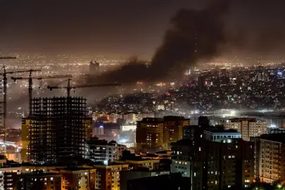 İran İstihbarat Bakanlığı füze saldırısına uğradı