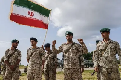 İran Savunma Bakanlığı Sözcüsü: Düşman savaşı durdurmak zorunda kalacak