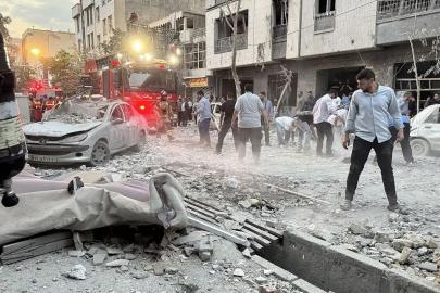 İran'dan art arda açıklamalar! Savaşta 2 büyük kayıpları var