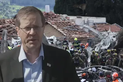 İsrail Cumhurbaşkanı Herzog 9 kişi öldüğü yerde gözyaşlarını tutamadı