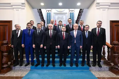 Konya'dan Bakan Gürlek'e nezaket ziyareti