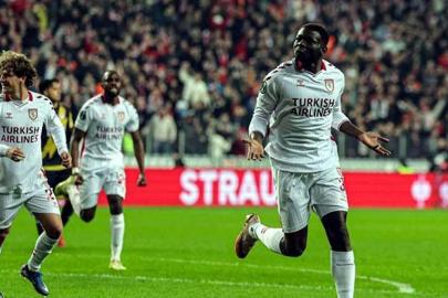 Mouandilmadji, Avrupa'da gol krallığına koşuyor