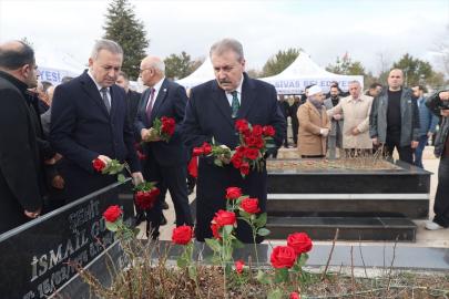 Muhsin Yazıcıoğlu ve Arkadaşları 17. Yılda Anıldı