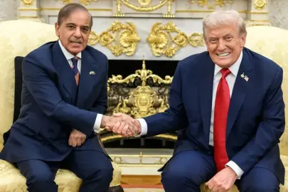 Pakistan Başbakanı Şerif: Hamaney'in öldürülmesi uluslararası hukukun ihlali