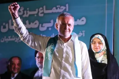 Pezeşkiyan'dan Trump'ın tehditlerine karşı rest çeken İspanya'ya teşekkür