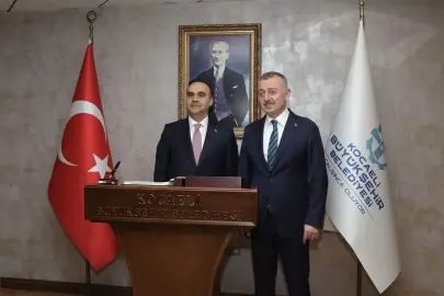 Sanayi ve Teknoloji Bakanı Kacır AK Parti Kocaeli İl Başkanlığında konuştu Açıklaması