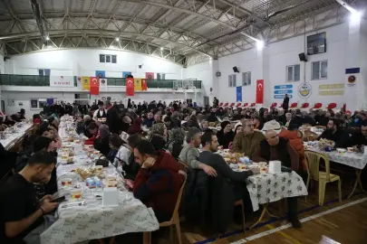 TBMM Milli Savunma Komisyonu Başkanı Akar, Kayseri'de iftar programında konuştu Açıklaması