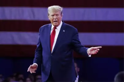 Trump: İran'a yönelik saldırılar daha uzun sürebilir